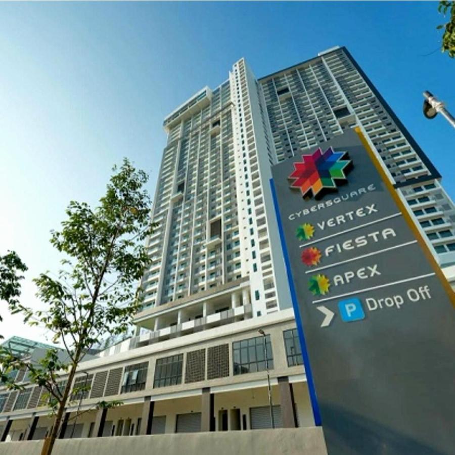 Sweet Homes At Cybersquare Cyberjaya Exterior foto